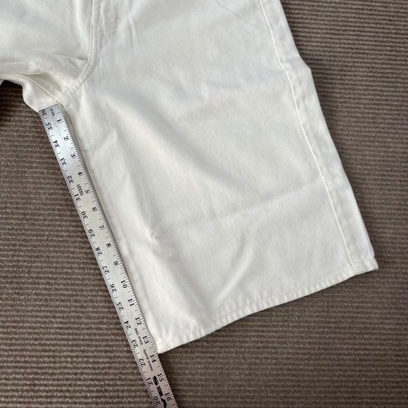 Universal Thread Womens High Rise Long Shorts White Denim Relaxed Fit Size 8 NWT - Picture 6 of 14